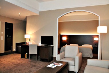 relexa hotel Airport Düsseldorf/Ratingen: Pokój typu suite