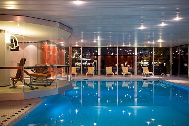 Grand Hotel Beau Rivage Interlaken: Zwembad