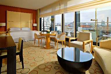 Sheraton Berlin Grand Hotel Esplanade: Pokój typu suite