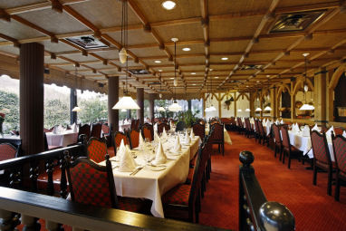 Sauerland Stern Hotel: Restaurant