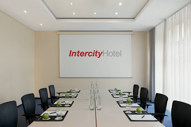 IntercityHotel Magdeburg: Sala de conferências