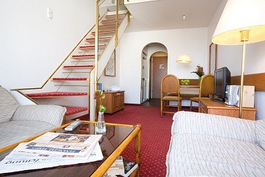 Living Hotel Nürnberg: Suíte
