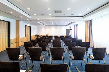 IntercityHotel Wien: Sala de reuniões