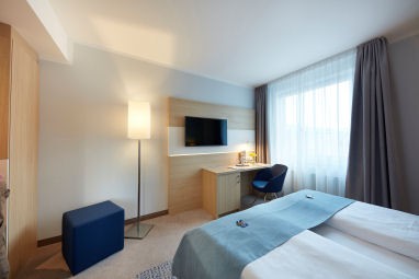 GHOTEL hotel & living Göttingen: Habitación