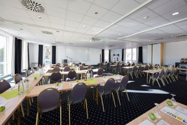 GHOTEL hotel & living Göttingen: Sala na spotkanie
