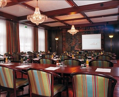 Living Hotel Kaiser Franz Joseph: Sala de conferências