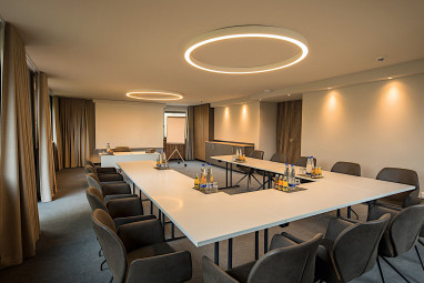 Parkhotel Schmid GmbH: Meeting Room
