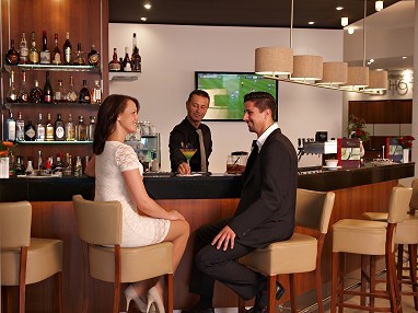 BEST WESTERN PREMIER IB Hotel Friedberger Warte: 酒吧/休息室