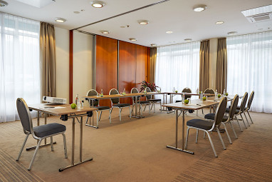 H+ Hotel Stuttgart Herrenberg: 회의실