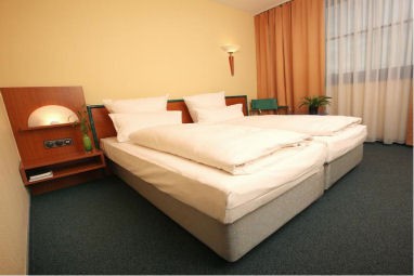 Transmar-Travel-Hotel: Room