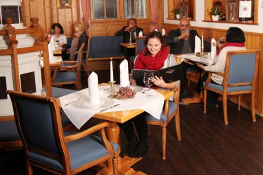 Transmar-Travel-Hotel: Restoran