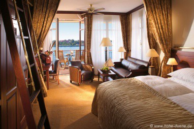 Yachthafenresidenz Hohe Düne Yachting & SPA Resort: Room