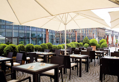 Lindner Hotel Frankfurt Main Plaza - part of JdV by Hyatt: 레스토랑