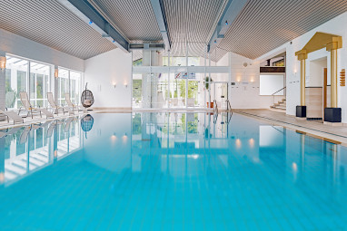 MONDI Resort Oberstaufen: 泳池