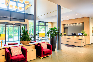 WELCOME HOTEL PADERBORN: Lobby