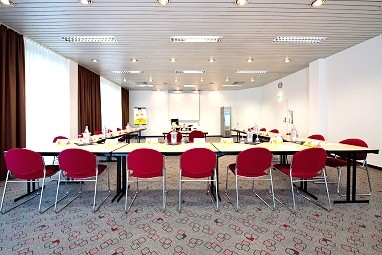 Ibis Regensburg City: Sala de conferências