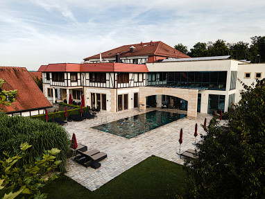 Wald & Schlosshotel Friedrichsruhe: Вид снаружи