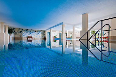 Sporthotel & Resort Grafenwald - Daun - Vulkaneifel: 泳池