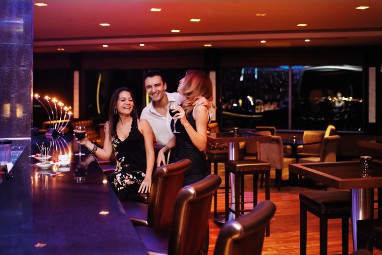 Mövenpick Hotel Izmir: Bar/Lounge