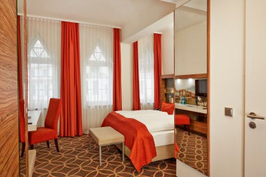 H+ Hotel Lübeck: Room