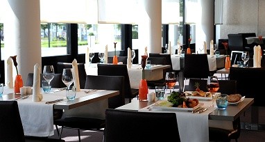 Novotel München Airport: Ресторан