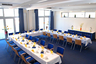 Am Segelhafen Hotel : Sala de reuniões