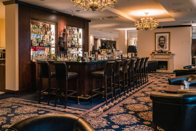Hotel Vier Jahreszeiten Starnberg: Bar/Lounge