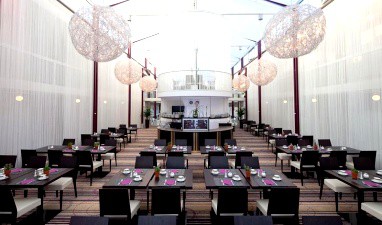 BEST WESTERN PLUS Hotel Fellbach-Stuttgart: 레스토랑