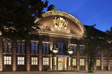 Courtyard by Marriott Bremen: Вид снаружи