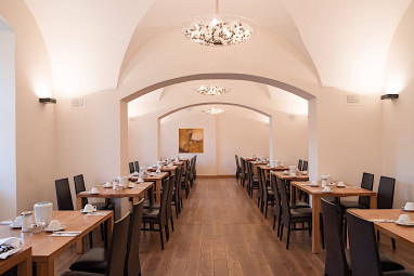 Kloster Holzen Hotel: レストラン