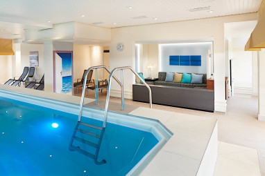 Best Western Plus Arosa Hotel: 泳池