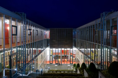 Collegium Glashütten - Zentrum für Kommunikation: Widok z zewnątrz