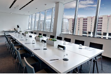 THE SQUAIRE Business and Conference-Center: Sala de reuniões