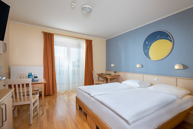 JUFA Hotel Nördlingen***: Room