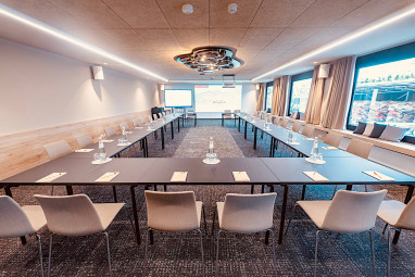 Hotel - Restaurant Berghof: Meeting Room