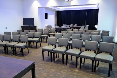 Höll am Main: Sala de conferencia
