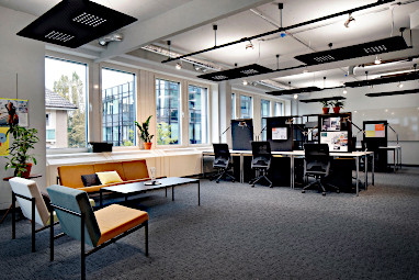 Design Offices Frankfurt Westendcarree: Sala de conferências