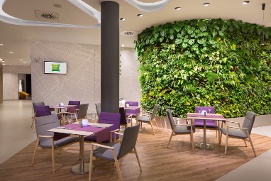 ibis Styles Budapest Airport: Bar/Lounge