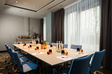 Leonardo Offenbach Frankfurt: Sala de reuniões