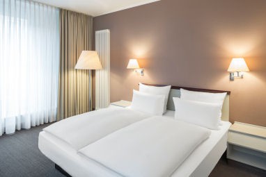 DORMERO Hotel Dessau: Room