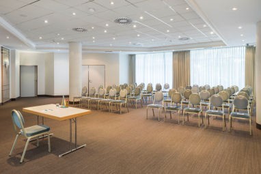DORMERO Hotel Dessau: Sala de conferências