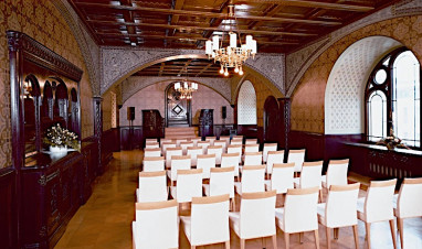 Hotel Schloss Schweinsburg: 会议室