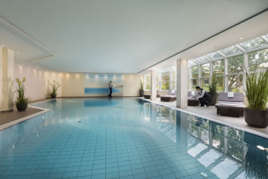 Maritim Hotel Würzburg: Pool
