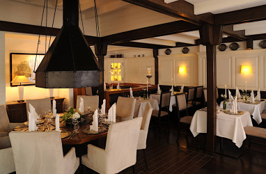 Best Western Premier Parkhotel Kronsberg: 레스토랑