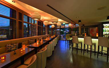 Best Western Premier Parkhotel Kronsberg: Bar/Lounge