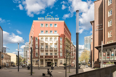 Sure Hotel by Best Western Essener Hof: Vista externa