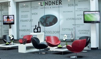Lindner Hotel Leverkusen BayArena - part of JdV by Hyatt: Lobby