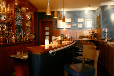 Vienna House by Wyndham Sonne Rostock: Bar/Lounge
