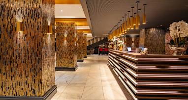 PLAZA Premium Timmendorfer Strand: Lobby