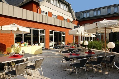 BEST WESTERN Hotel Heidehof Hermannsburg: Vista esterna